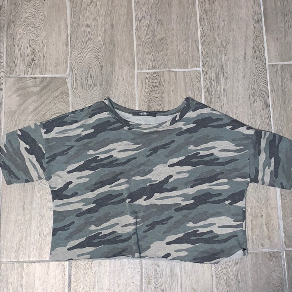 Mid Belly super soft camouflage printed crop top!
